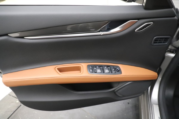 New 2020 Maserati Ghibli S Q4 for sale $63,244 at Rolls-Royce Motor Cars Greenwich in Greenwich CT 06830 17