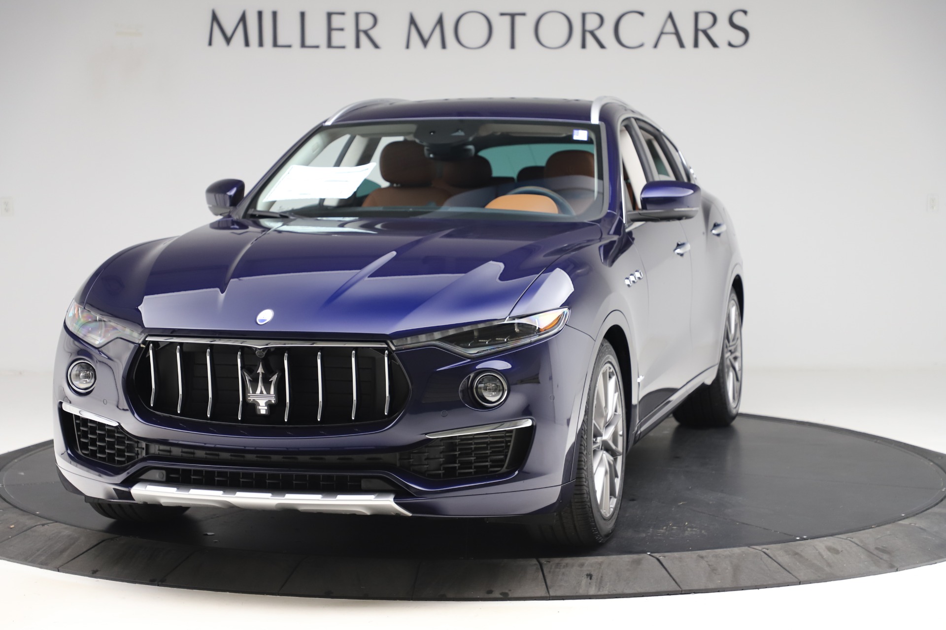 New 2020 Maserati Levante S Q4 GranLusso for sale Sold at Rolls-Royce Motor Cars Greenwich in Greenwich CT 06830 1