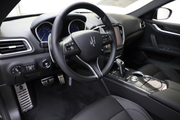 New 2020 Maserati Ghibli S Q4 GranSport for sale Sold at Rolls-Royce Motor Cars Greenwich in Greenwich CT 06830 13