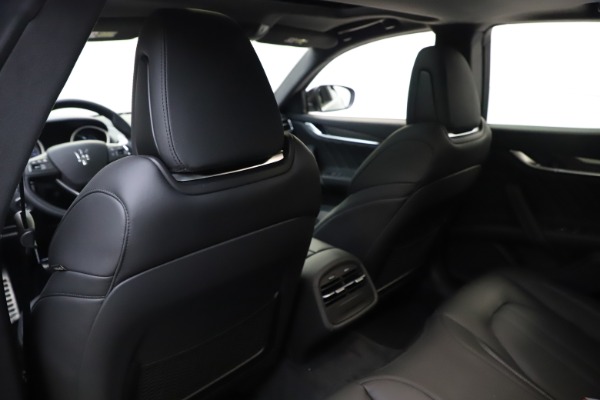 New 2020 Maserati Ghibli S Q4 GranSport for sale Sold at Rolls-Royce Motor Cars Greenwich in Greenwich CT 06830 20