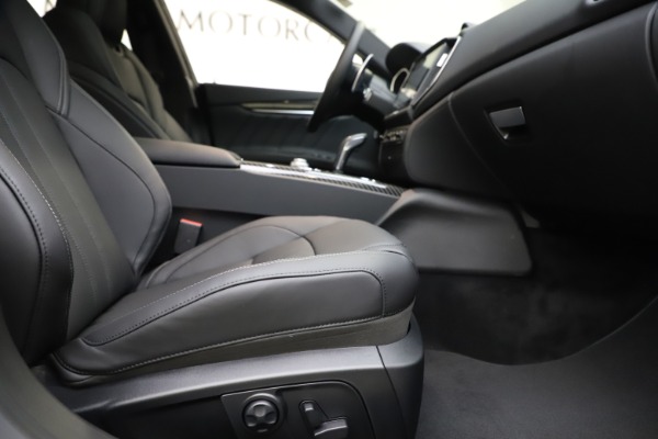 New 2020 Maserati Ghibli S Q4 GranSport for sale Sold at Rolls-Royce Motor Cars Greenwich in Greenwich CT 06830 23
