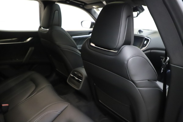 New 2020 Maserati Ghibli S Q4 GranSport for sale Sold at Rolls-Royce Motor Cars Greenwich in Greenwich CT 06830 28