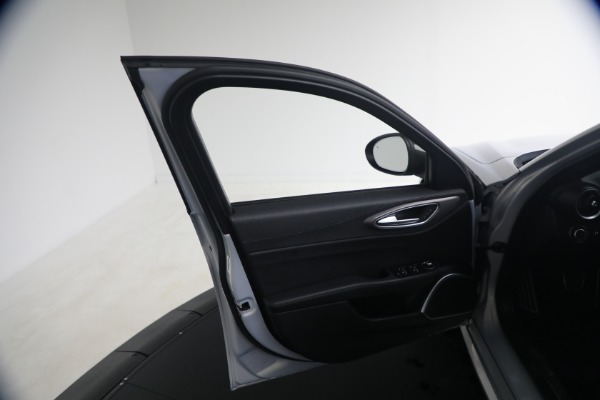 Used 2020 Alfa Romeo Giulia Ti Sport Q4 for sale Call for price at Rolls-Royce Motor Cars Greenwich in Greenwich CT 06830 11