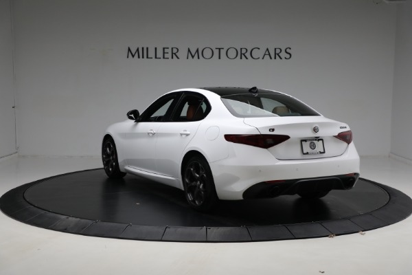 Used 2020 Alfa Romeo Giulia Ti Sport for sale $34,900 at Rolls-Royce Motor Cars Greenwich in Greenwich CT 06830 8