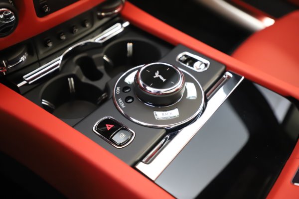 New 2020 Rolls-Royce Dawn for sale Sold at Rolls-Royce Motor Cars Greenwich in Greenwich CT 06830 27