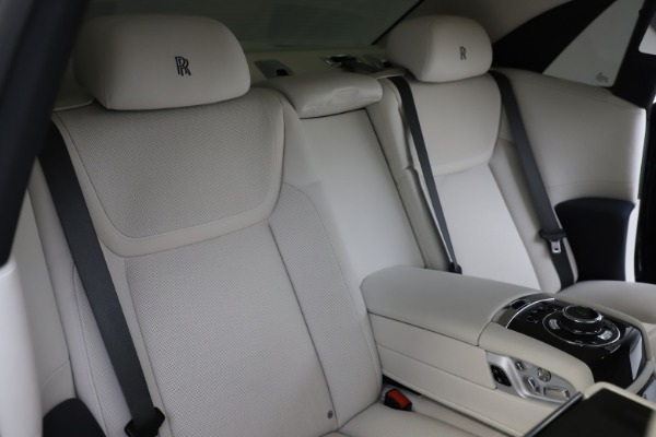 Used 2015 Rolls-Royce Ghost for sale Sold at Rolls-Royce Motor Cars Greenwich in Greenwich CT 06830 18