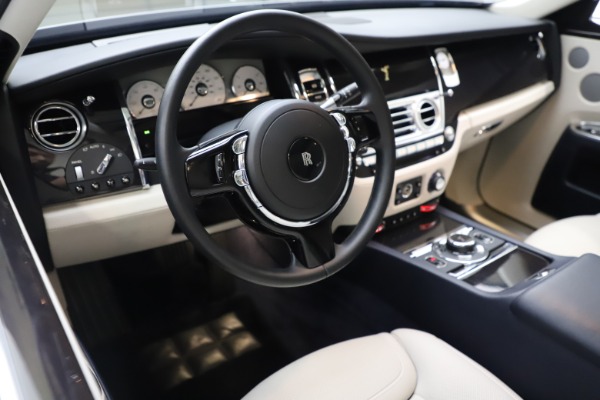 Used 2015 Rolls-Royce Ghost for sale Sold at Rolls-Royce Motor Cars Greenwich in Greenwich CT 06830 19