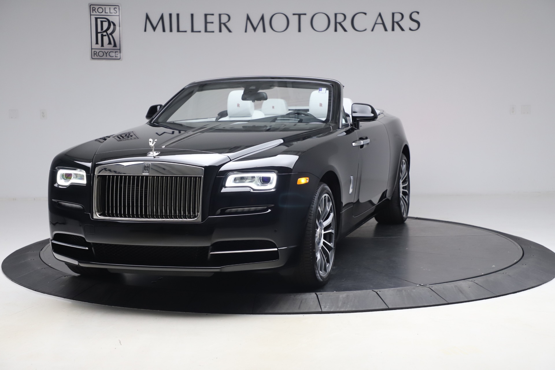 New 2020 Rolls-Royce Dawn for sale Sold at Rolls-Royce Motor Cars Greenwich in Greenwich CT 06830 1