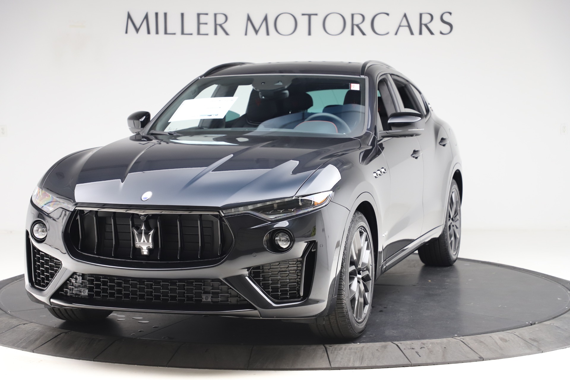 New 2020 Maserati Levante Q4 GranSport for sale Sold at Rolls-Royce Motor Cars Greenwich in Greenwich CT 06830 1