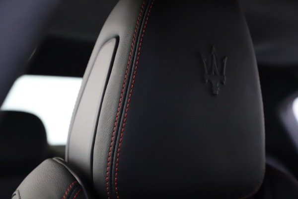 New 2020 Maserati Ghibli S Q4 GranSport for sale Sold at Rolls-Royce Motor Cars Greenwich in Greenwich CT 06830 27