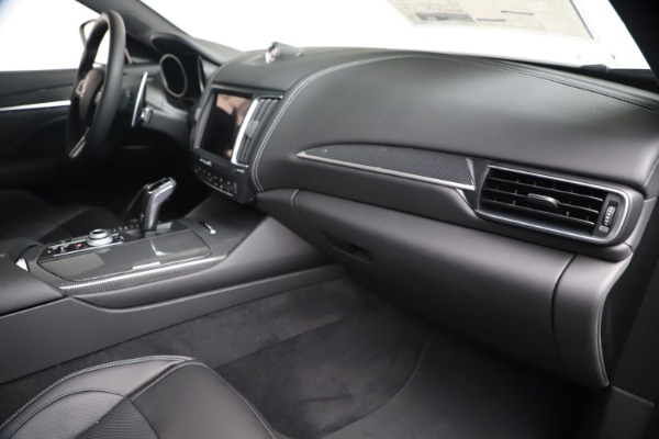 New 2020 Maserati Levante S Q4 GranSport for sale $102,285 at Rolls-Royce Motor Cars Greenwich in Greenwich CT 06830 22