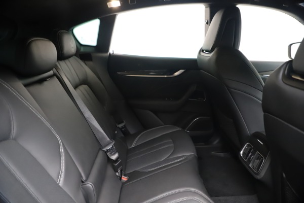 New 2020 Maserati Levante S Q4 GranSport for sale $102,285 at Rolls-Royce Motor Cars Greenwich in Greenwich CT 06830 27