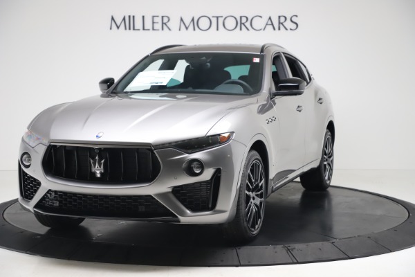 New 2020 Maserati Levante S Q4 GranSport for sale $102,285 at Rolls-Royce Motor Cars Greenwich in Greenwich CT 06830 1