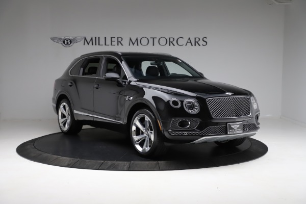 Used 2017 Bentley Bentayga W12 for sale Sold at Rolls-Royce Motor Cars Greenwich in Greenwich CT 06830 11