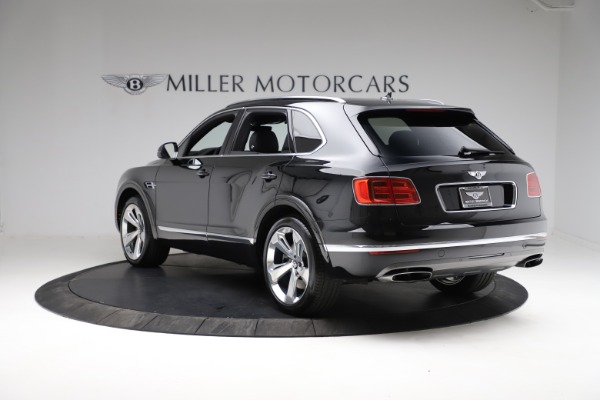 Used 2017 Bentley Bentayga W12 for sale Sold at Rolls-Royce Motor Cars Greenwich in Greenwich CT 06830 5