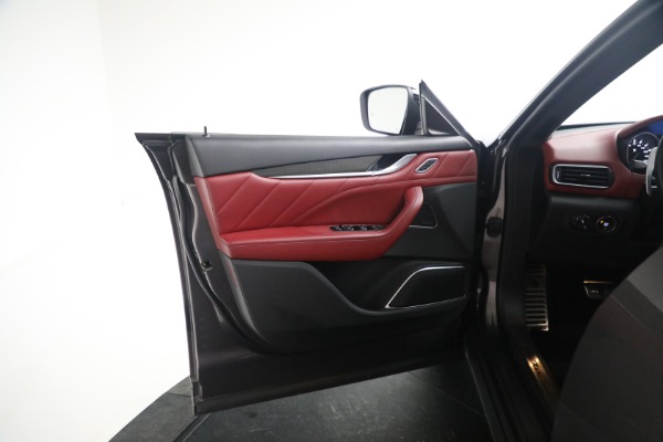 Used 2020 Maserati Levante Q4 GranSport for sale $57,900 at Rolls-Royce Motor Cars Greenwich in Greenwich CT 06830 19