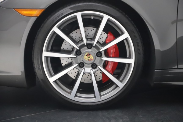 Used 2017 Porsche 911 Targa 4S for sale Sold at Rolls-Royce Motor Cars Greenwich in Greenwich CT 06830 22