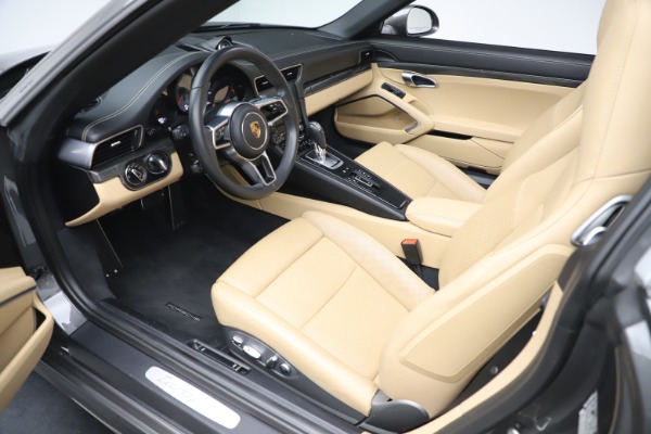Used 2017 Porsche 911 Targa 4S for sale Sold at Rolls-Royce Motor Cars Greenwich in Greenwich CT 06830 23