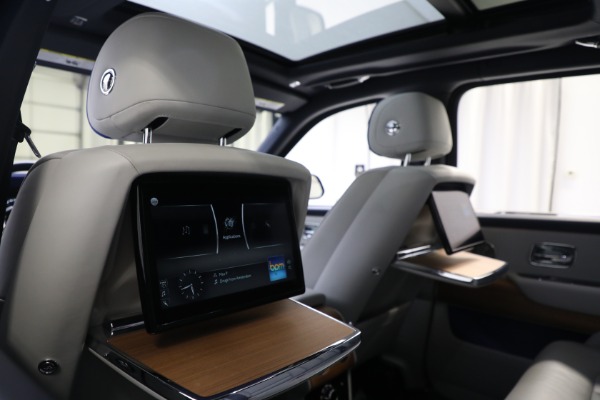 Used 2019 Rolls-Royce Cullinan for sale $299,900 at Rolls-Royce Motor Cars Greenwich in Greenwich CT 06830 16