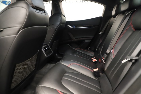 New 2020 Maserati Ghibli S Q4 GranSport for sale Sold at Rolls-Royce Motor Cars Greenwich in Greenwich CT 06830 19