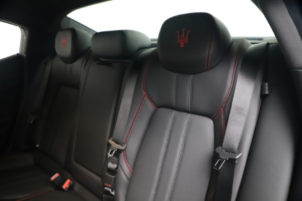 New 2020 Maserati Ghibli S Q4 GranSport for sale Sold at Rolls-Royce Motor Cars Greenwich in Greenwich CT 06830 17
