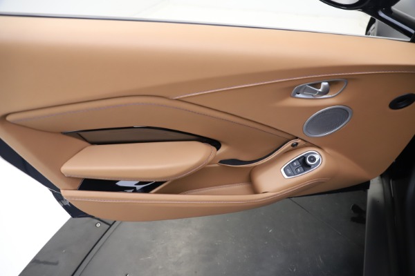New 2020 Aston Martin Vantage Coupe for sale $174,731 at Rolls-Royce Motor Cars Greenwich in Greenwich CT 06830 16