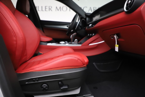 New 2020 Alfa Romeo Stelvio Ti Sport Q4 for sale Sold at Rolls-Royce Motor Cars Greenwich in Greenwich CT 06830 23