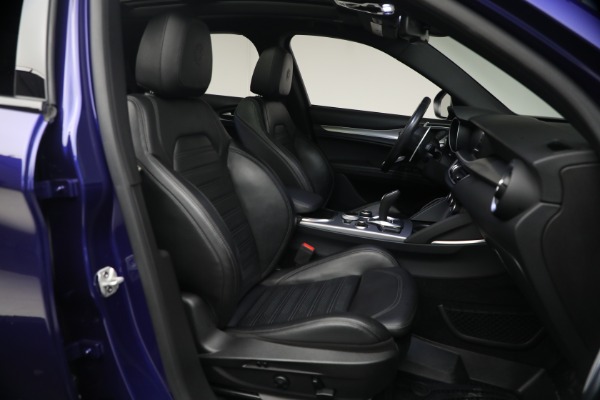 Used 2020 Alfa Romeo Stelvio Ti Sport Q4 for sale $23,900 at Rolls-Royce Motor Cars Greenwich in Greenwich CT 06830 15