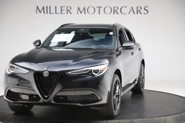 New 2020 Alfa Romeo Stelvio Ti Sport Q4 for sale $55,345 at Rolls-Royce Motor Cars Greenwich in Greenwich CT 06830 1