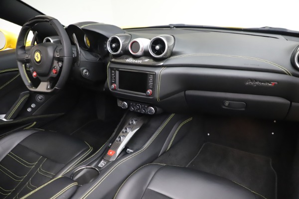 Used 2015 Ferrari California T for sale Sold at Rolls-Royce Motor Cars Greenwich in Greenwich CT 06830 24