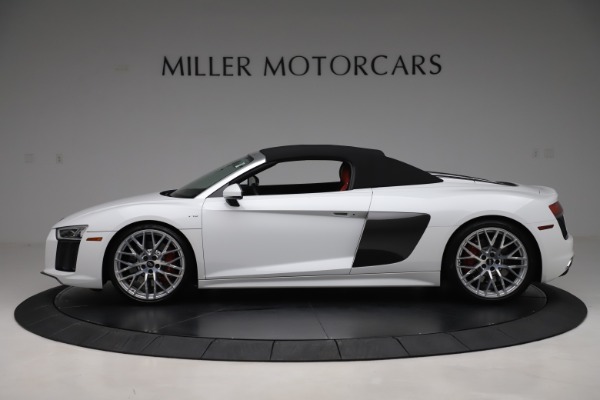 Used 2017 Audi R8 5.2 quattro V10 Spyder for sale Sold at Rolls-Royce Motor Cars Greenwich in Greenwich CT 06830 14