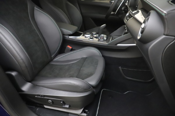 New 2020 Alfa Romeo Stelvio Quadrifoglio for sale Sold at Rolls-Royce Motor Cars Greenwich in Greenwich CT 06830 24