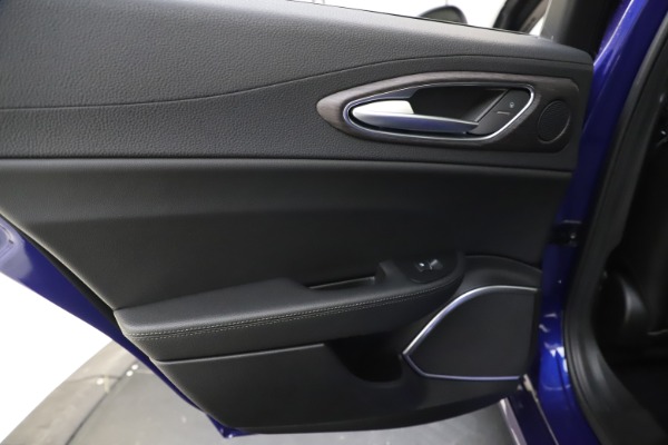 New 2020 Alfa Romeo Giulia Ti Q4 for sale Sold at Rolls-Royce Motor Cars Greenwich in Greenwich CT 06830 21