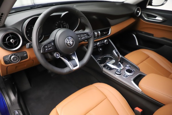 New 2020 Alfa Romeo Giulia Ti Q4 for sale Sold at Rolls-Royce Motor Cars Greenwich in Greenwich CT 06830 13