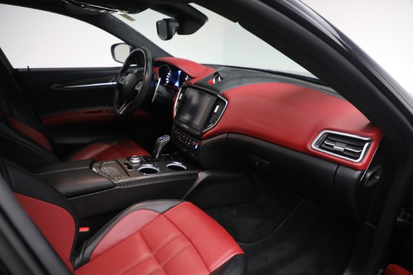 Used 2020 Maserati Ghibli S Q4 GranSport for sale Sold at Rolls-Royce Motor Cars Greenwich in Greenwich CT 06830 17