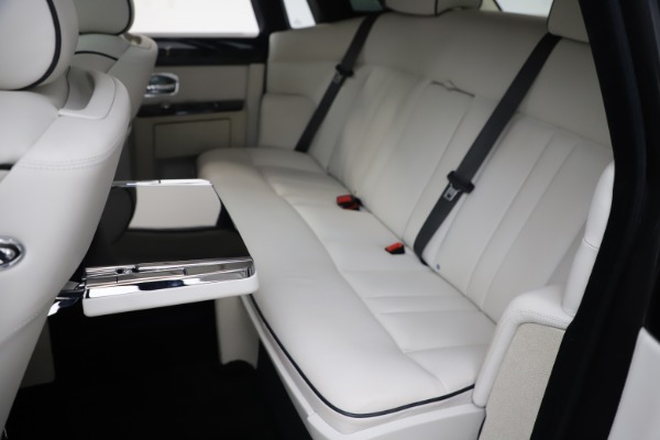 Used 2013 Rolls-Royce Phantom for sale Sold at Rolls-Royce Motor Cars Greenwich in Greenwich CT 06830 14