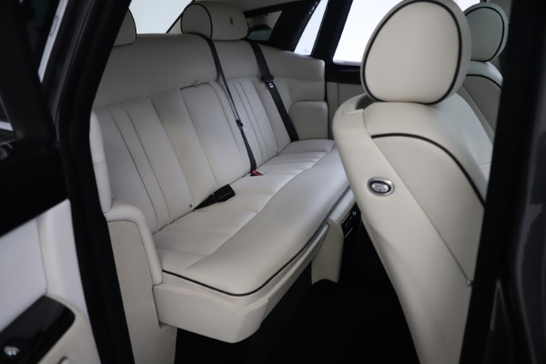 Used 2013 Rolls-Royce Phantom for sale Sold at Rolls-Royce Motor Cars Greenwich in Greenwich CT 06830 20