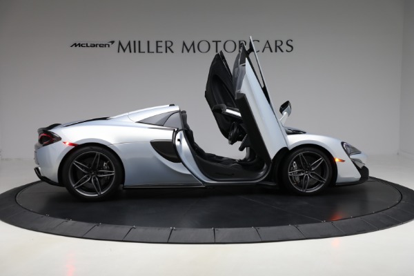 Used 2020 McLaren 570S Spider Convertible for sale Sold at Rolls-Royce Motor Cars Greenwich in Greenwich CT 06830 19