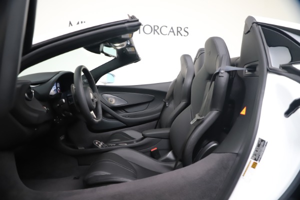 New 2020 McLaren 570S Spider Convertible for sale Sold at Rolls-Royce Motor Cars Greenwich in Greenwich CT 06830 23