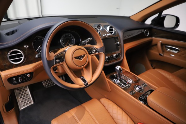 Used 2017 Bentley Bentayga W12 for sale Sold at Rolls-Royce Motor Cars Greenwich in Greenwich CT 06830 13