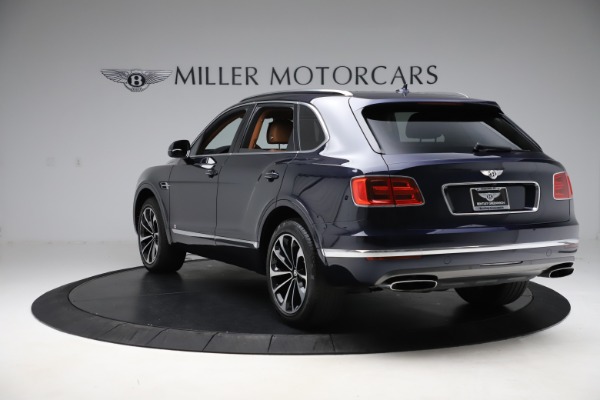 Used 2017 Bentley Bentayga W12 for sale Sold at Rolls-Royce Motor Cars Greenwich in Greenwich CT 06830 5