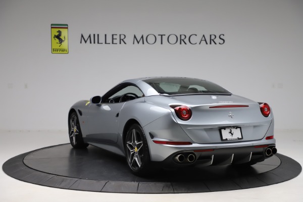 Used 2016 Ferrari California T for sale Sold at Rolls-Royce Motor Cars Greenwich in Greenwich CT 06830 17