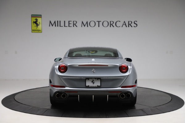 Used 2016 Ferrari California T for sale Sold at Rolls-Royce Motor Cars Greenwich in Greenwich CT 06830 18