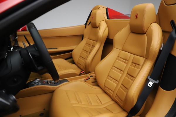 Used 2015 Ferrari 458 Spider for sale Sold at Rolls-Royce Motor Cars Greenwich in Greenwich CT 06830 19