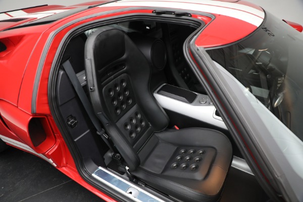 Used 2006 Ford GT for sale $425,900 at Rolls-Royce Motor Cars Greenwich in Greenwich CT 06830 18
