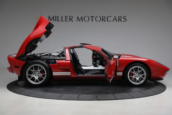 Used 2006 Ford GT for sale $425,900 at Rolls-Royce Motor Cars Greenwich in Greenwich CT 06830 27