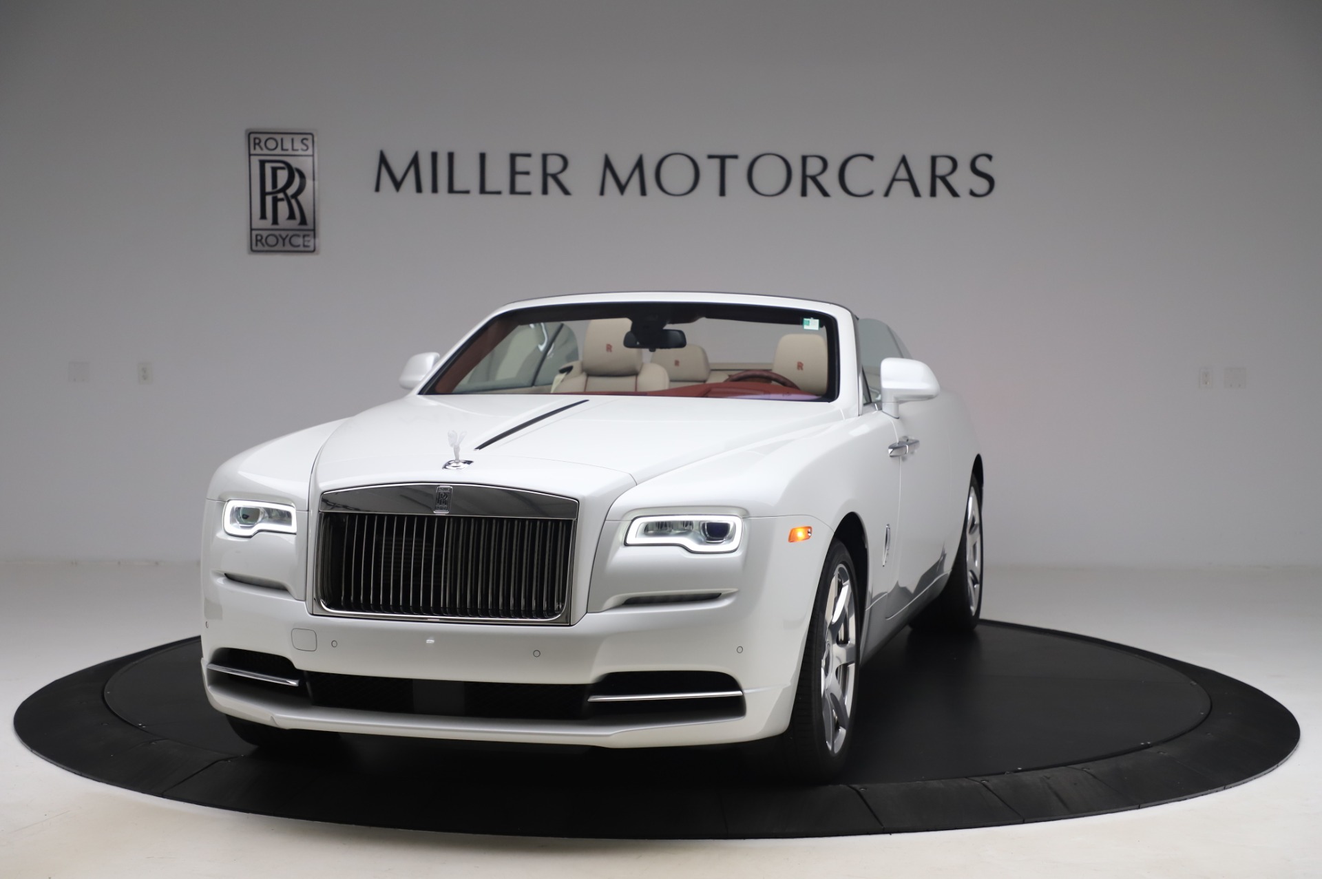 Used 2016 Rolls-Royce Dawn for sale Sold at Rolls-Royce Motor Cars Greenwich in Greenwich CT 06830 1