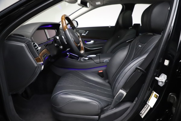 Used 2016 Mercedes-Benz S-Class Mercedes-Maybach S 600 for sale Sold at Rolls-Royce Motor Cars Greenwich in Greenwich CT 06830 22