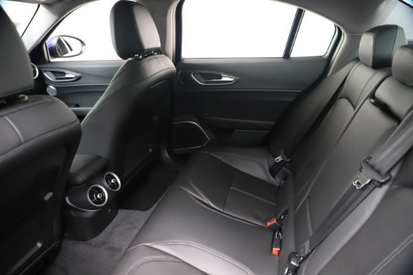 New 2020 Alfa Romeo Giulia Ti Q4 for sale Sold at Rolls-Royce Motor Cars Greenwich in Greenwich CT 06830 19