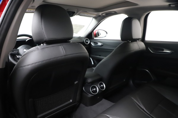 New 2020 Alfa Romeo Giulia Ti Q4 for sale Sold at Rolls-Royce Motor Cars Greenwich in Greenwich CT 06830 19